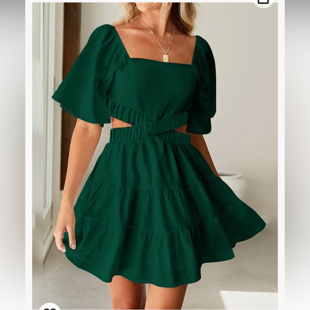 NWT BTFBM green square neck, short sleeve cut out crossover waist mini dress. M